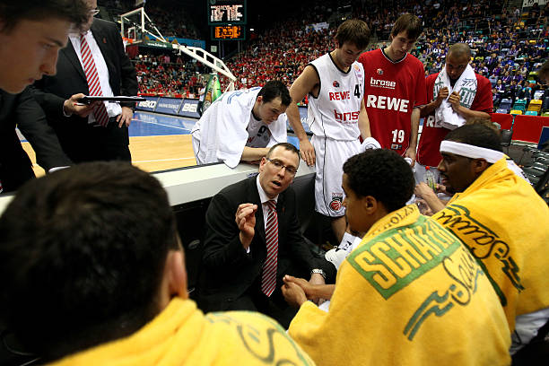 上下更大功 上下更大功