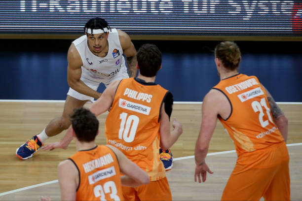 他职业生涯 他职业生涯